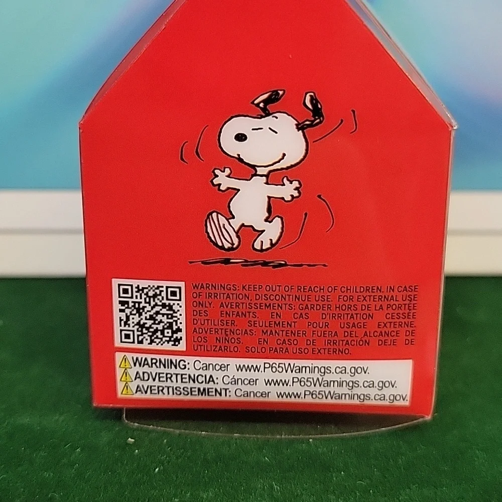 Rude Cosmetics Peanuts-themed makeup sponge Red New In Sealed Box
